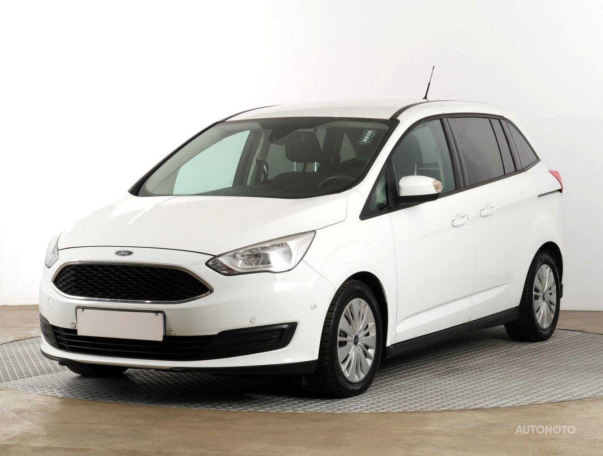 Ford Grand C-MAX, 2015 - pohled č. 3