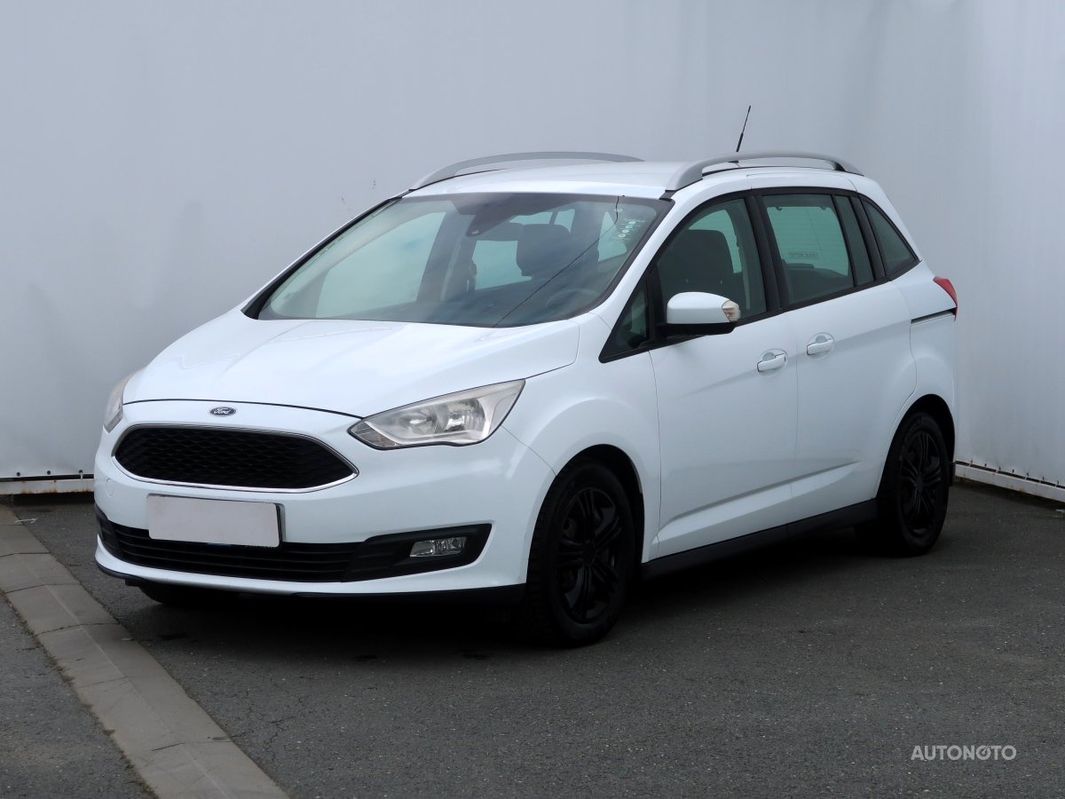 Ford Grand C-MAX, 2015 - pohled č. 3