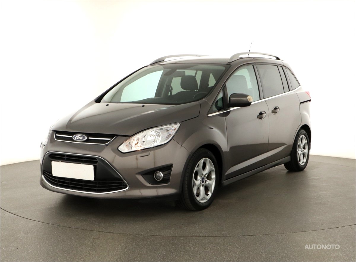 Ford Grand C-MAX, 2012 - pohled č. 3