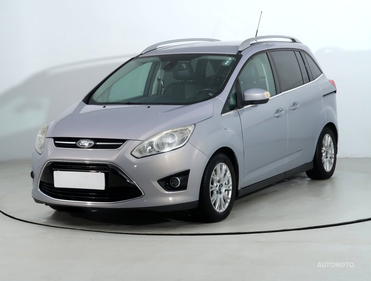 Ford Grand C-MAX, 2011 - pohled č. 3