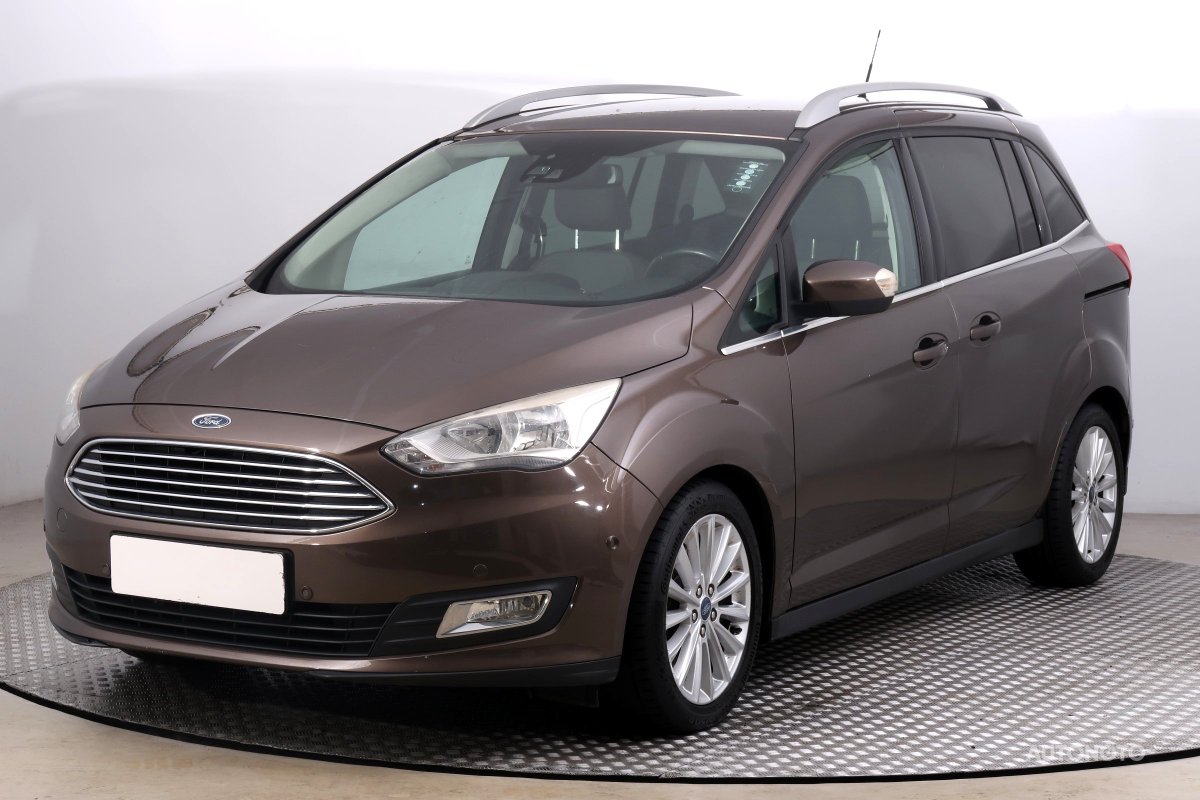 Ford Grand C-MAX, 2015 - pohled č. 3