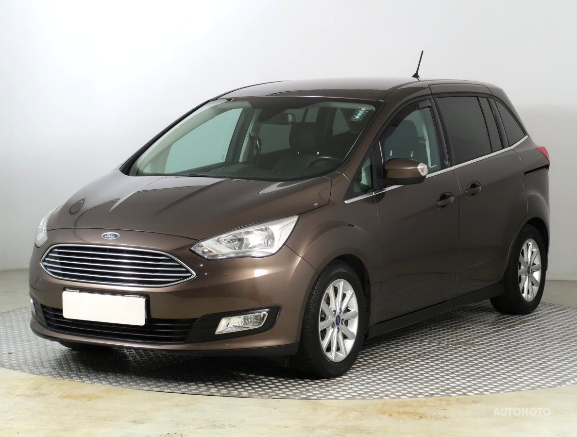 Ford Grand C-MAX, 2018 - pohled č. 3
