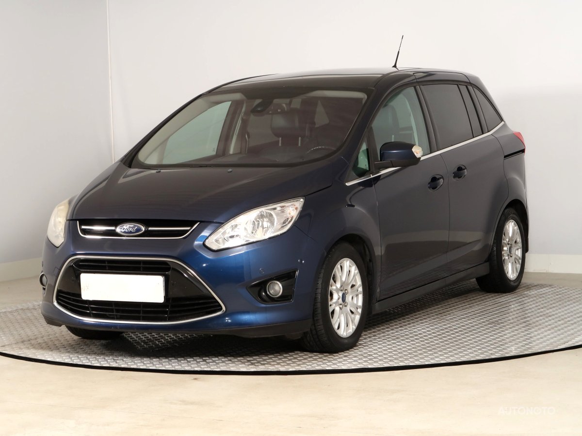 Ford Grand C-MAX, 2012 - pohled č. 3