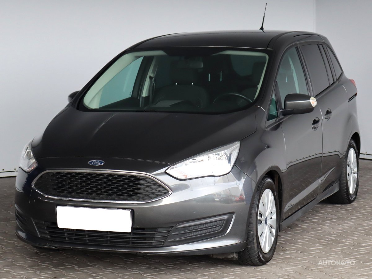 Ford Grand C-MAX, 2017 - pohled č. 3