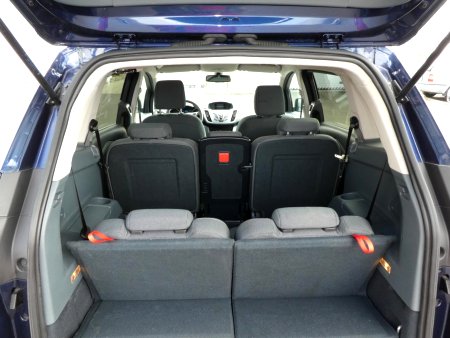 Ford Grand C-MAX, 2011 - pohled č. 9