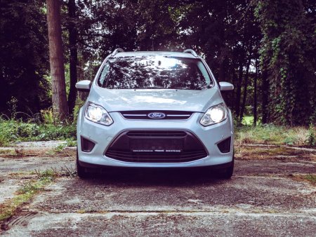 Ford Grand C-MAX, 2012 - pohled č. 3