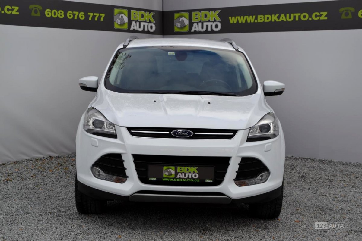 Ford Kuga, 2014 - pohled č. 2