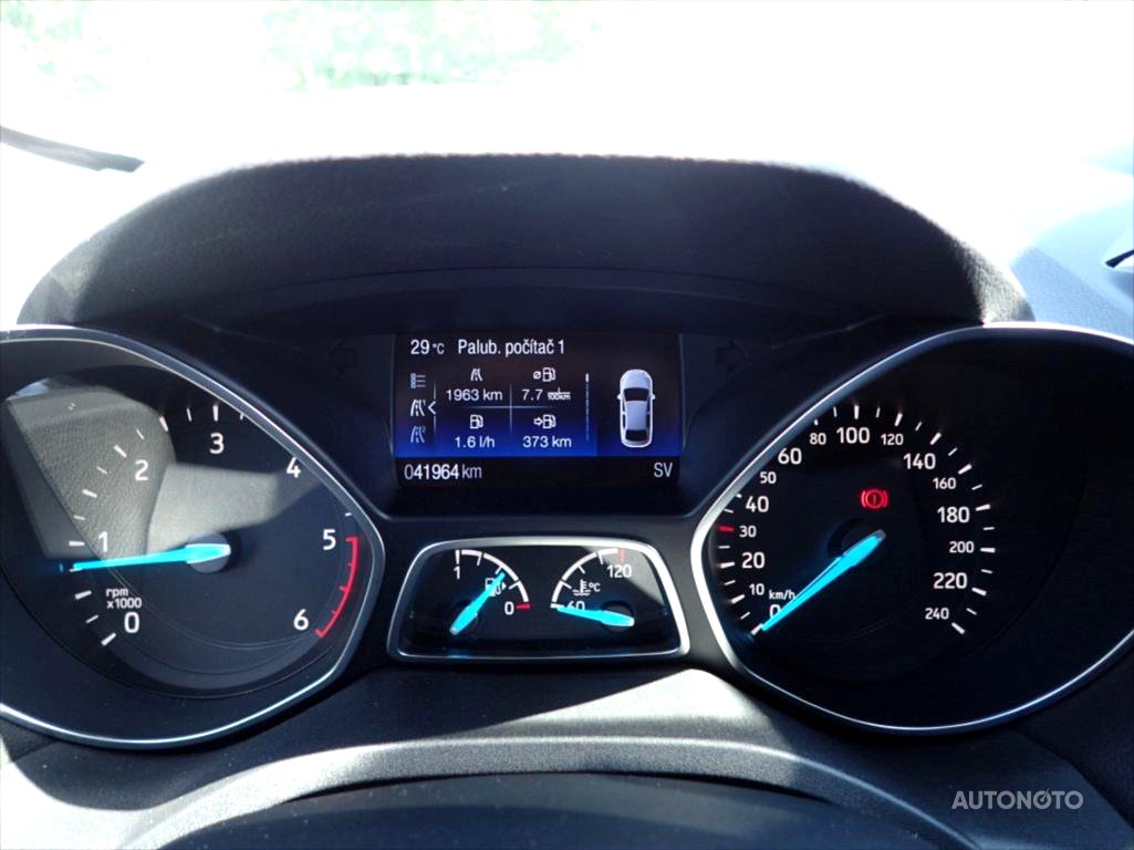 Ford Kuga, 2017 - pohled č. 10