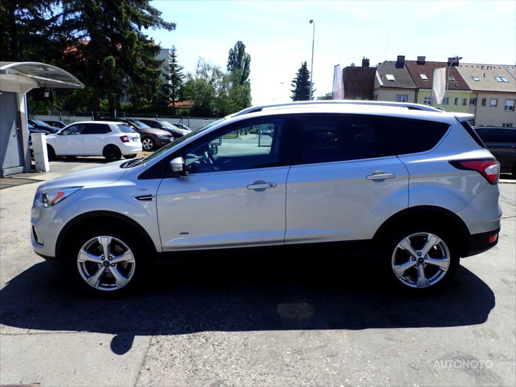 Ford Kuga, 2017 - pohled č. 3