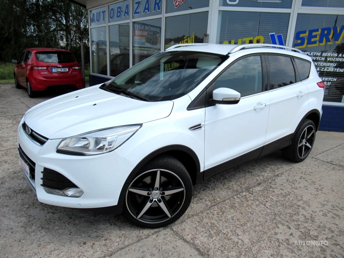 Ford Kuga, 2003 - pohled č. 2