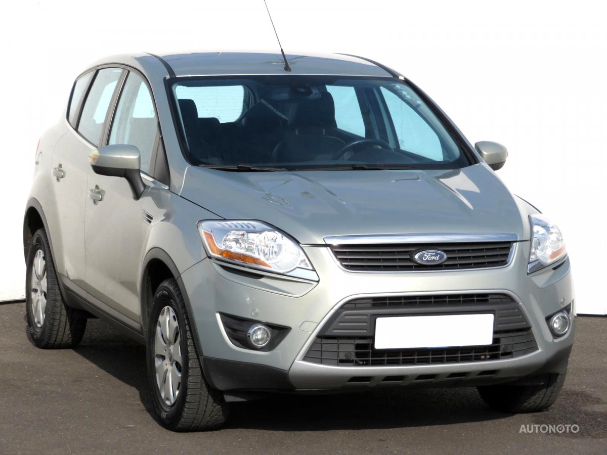 Ford Kuga, 2009 - celkový pohled