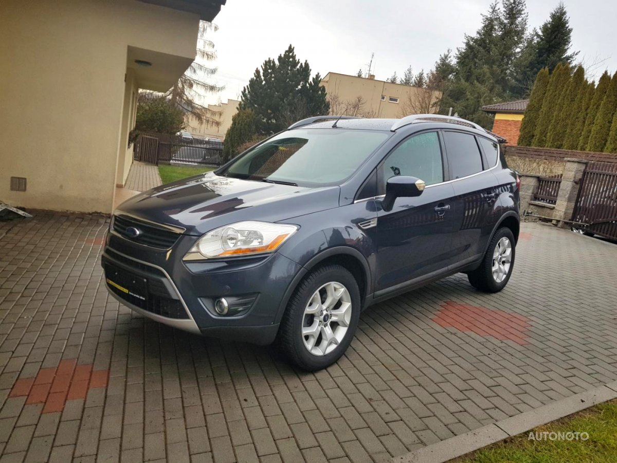 Ford Kuga, 2010 - celkový pohled