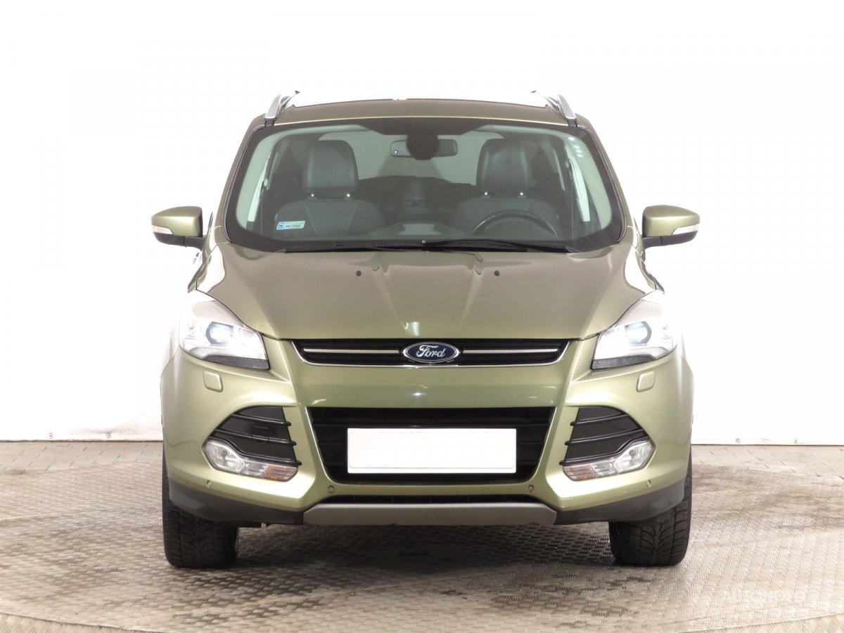 Ford Kuga, 2014 - pohled č. 2