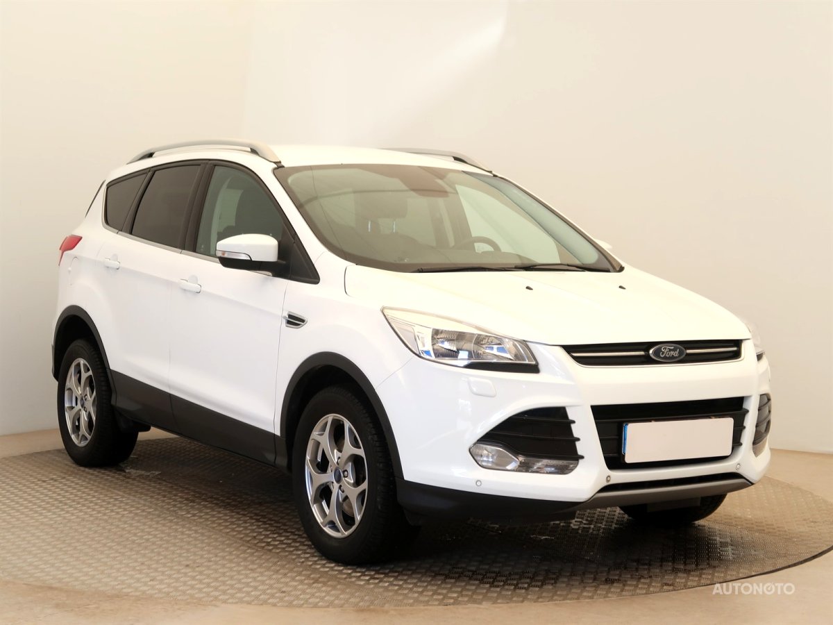 Ford Kuga, 2015 - celkový pohled