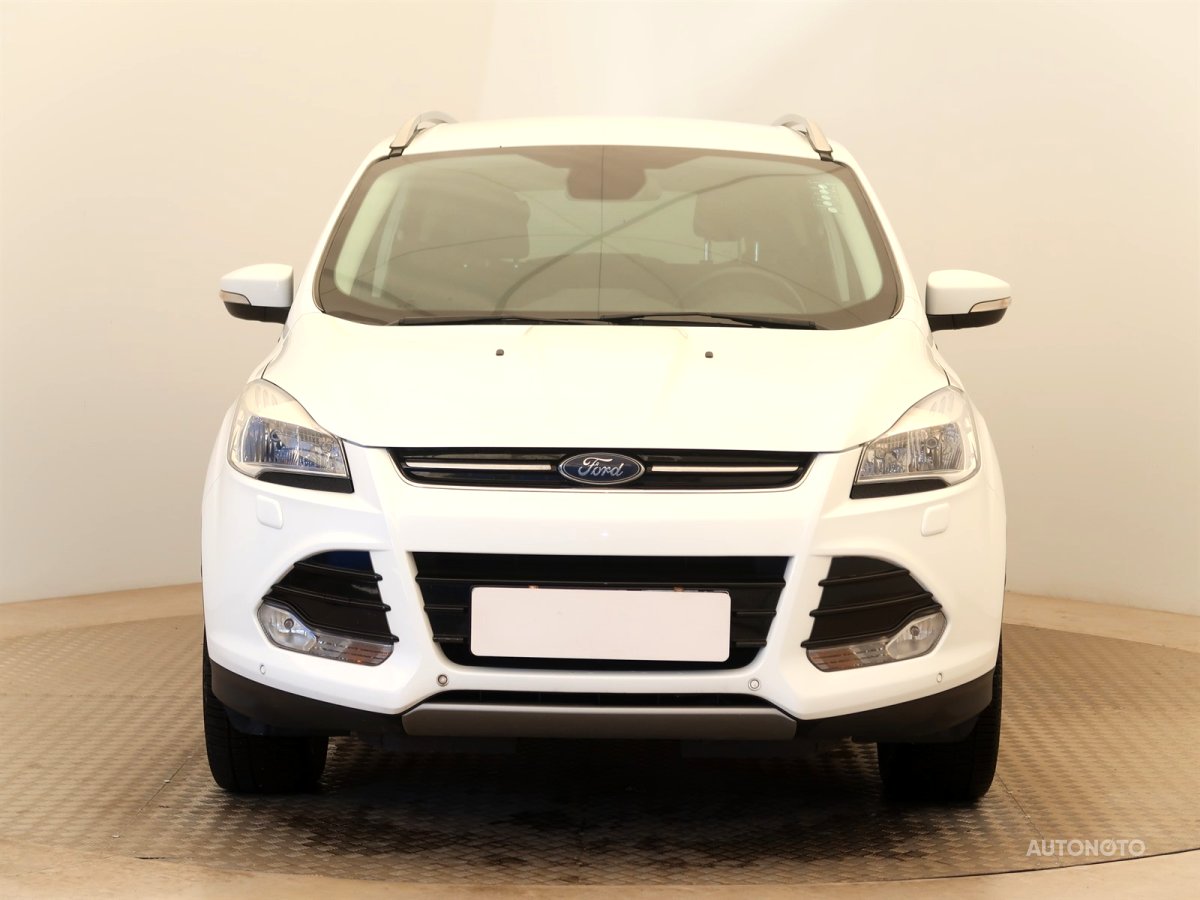 Ford Kuga, 2015 - pohled č. 2