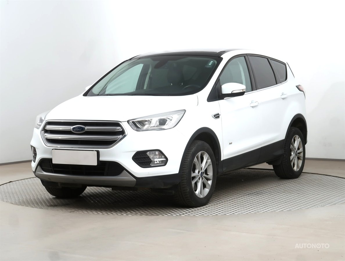 Ford Kuga, 2017 - pohled č. 3
