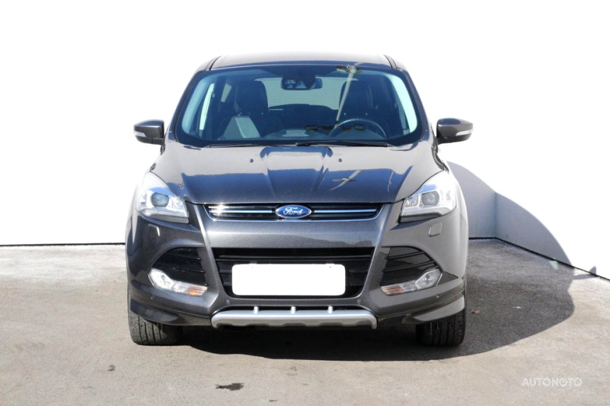 Ford Kuga, 2013 - pohled č. 2