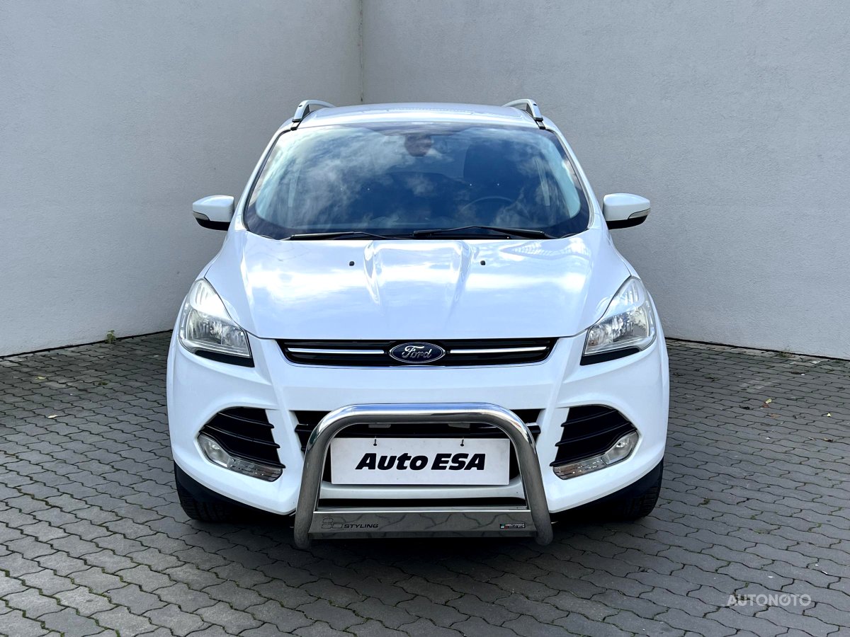 Ford Kuga, 2015 - pohled č. 2