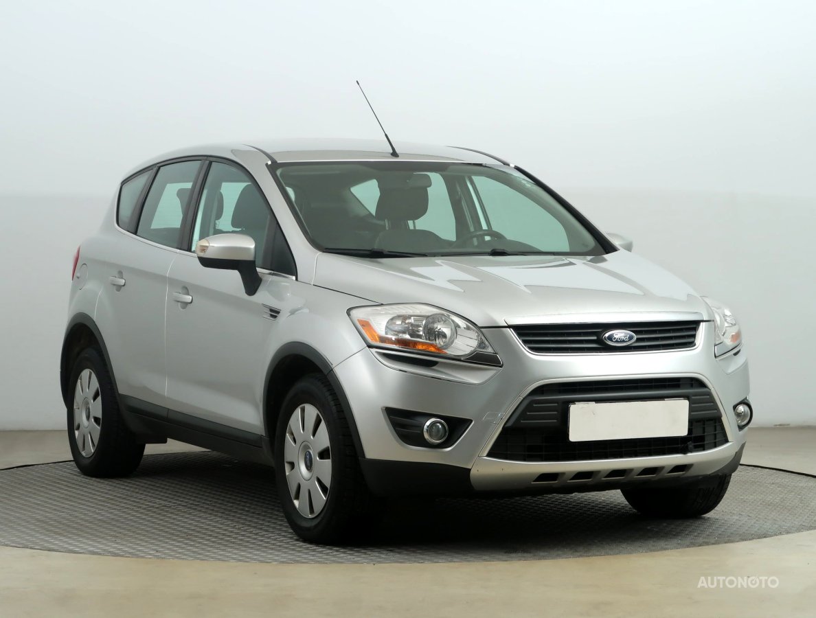 Ford Kuga, 2011 - celkový pohled