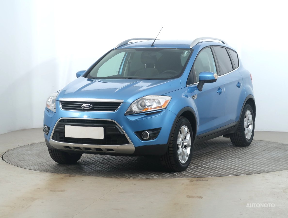 Ford Kuga, 2010 - pohled č. 3