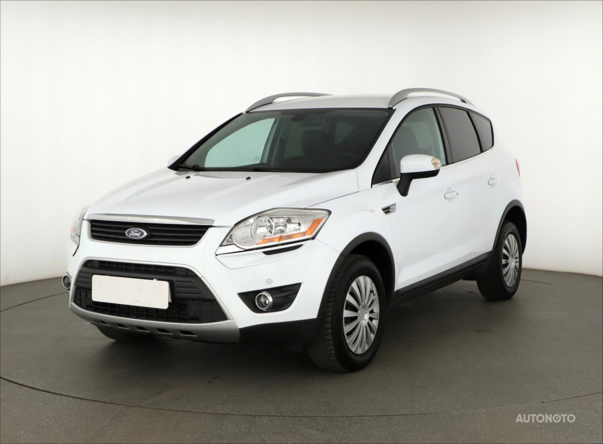 Ford Kuga, 2011 - pohled č. 3
