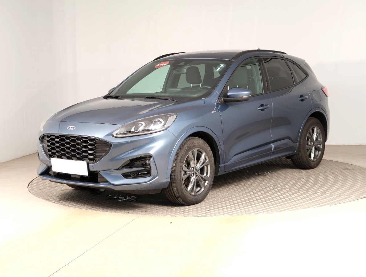 Ford Kuga, 2021 - pohled č. 3