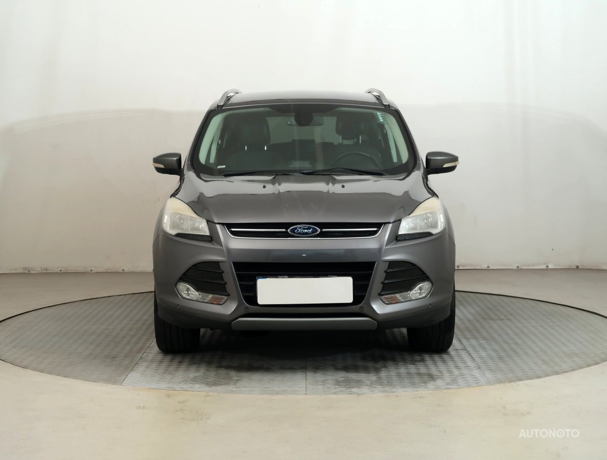 Ford Kuga, 2014 - pohled č. 2