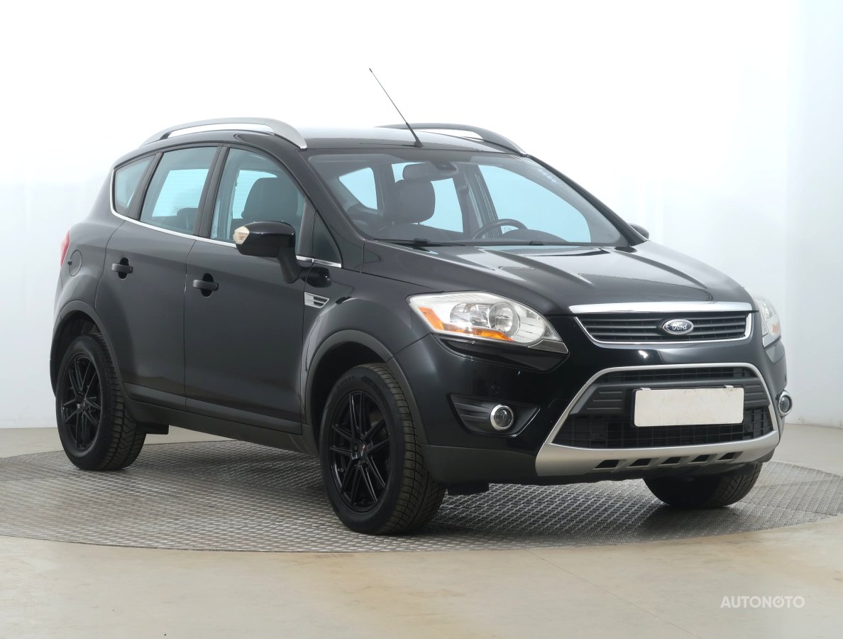 Ford Kuga, 2009 - celkový pohled