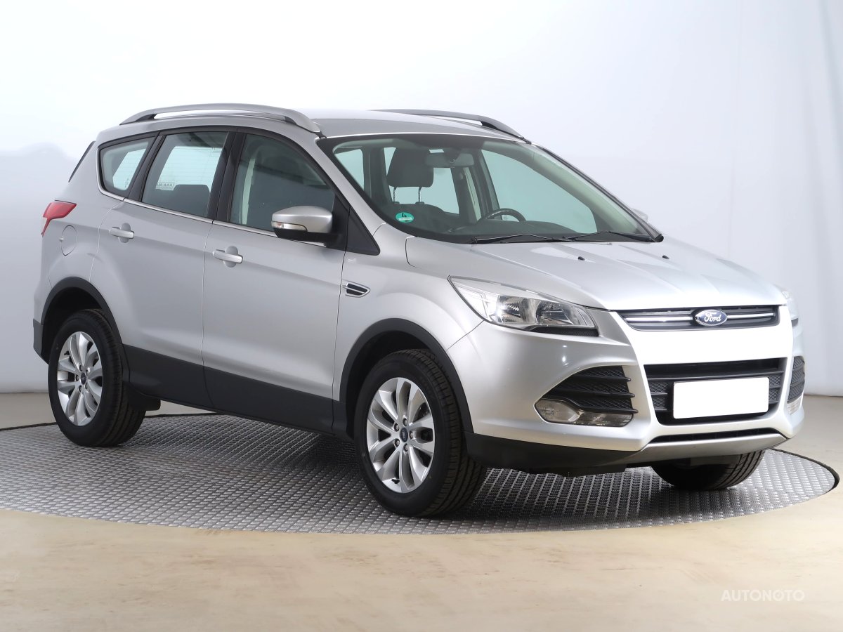 Ford Kuga, 2015 - celkový pohled