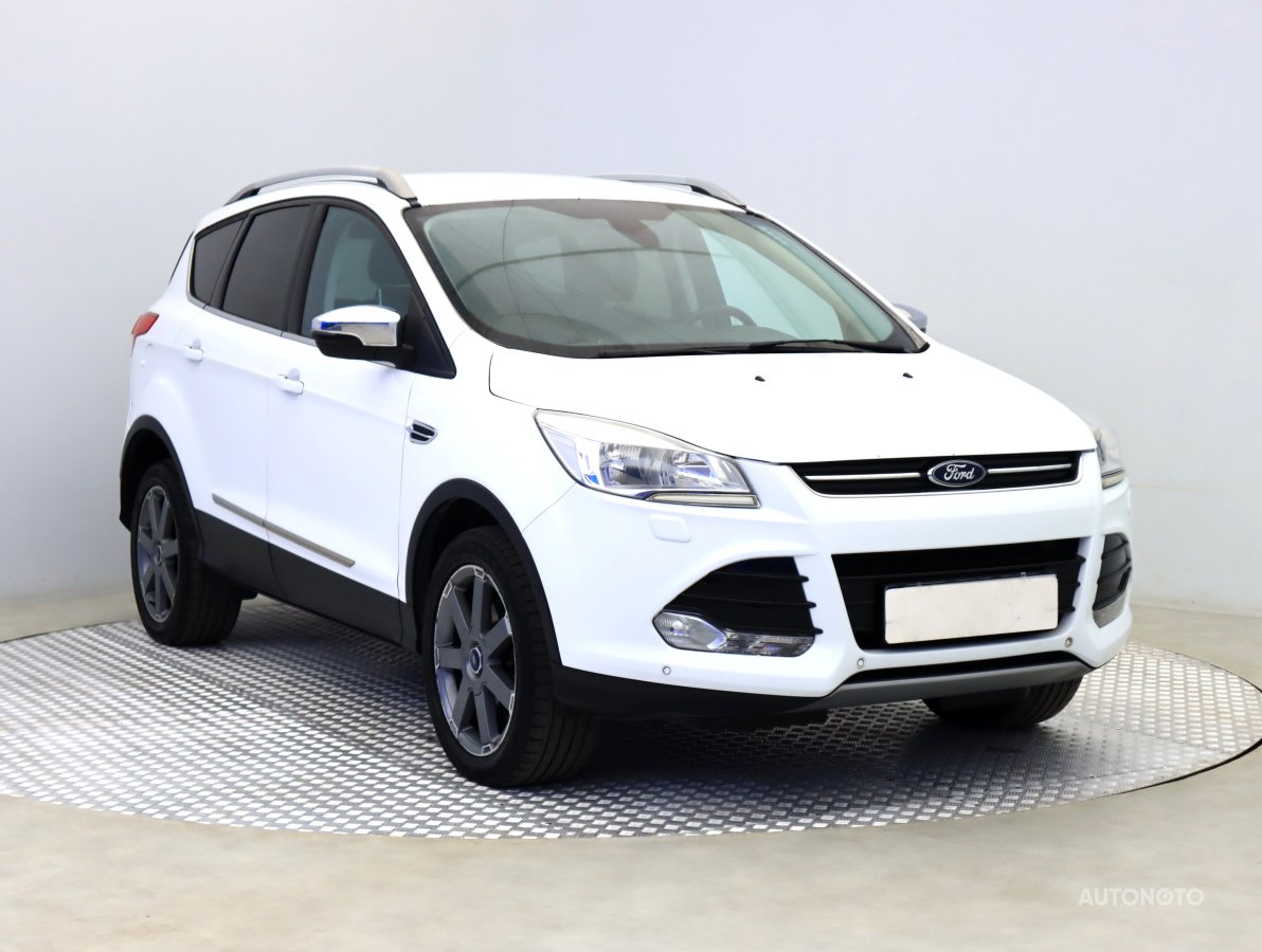 Ford Kuga, 2015 - celkový pohled