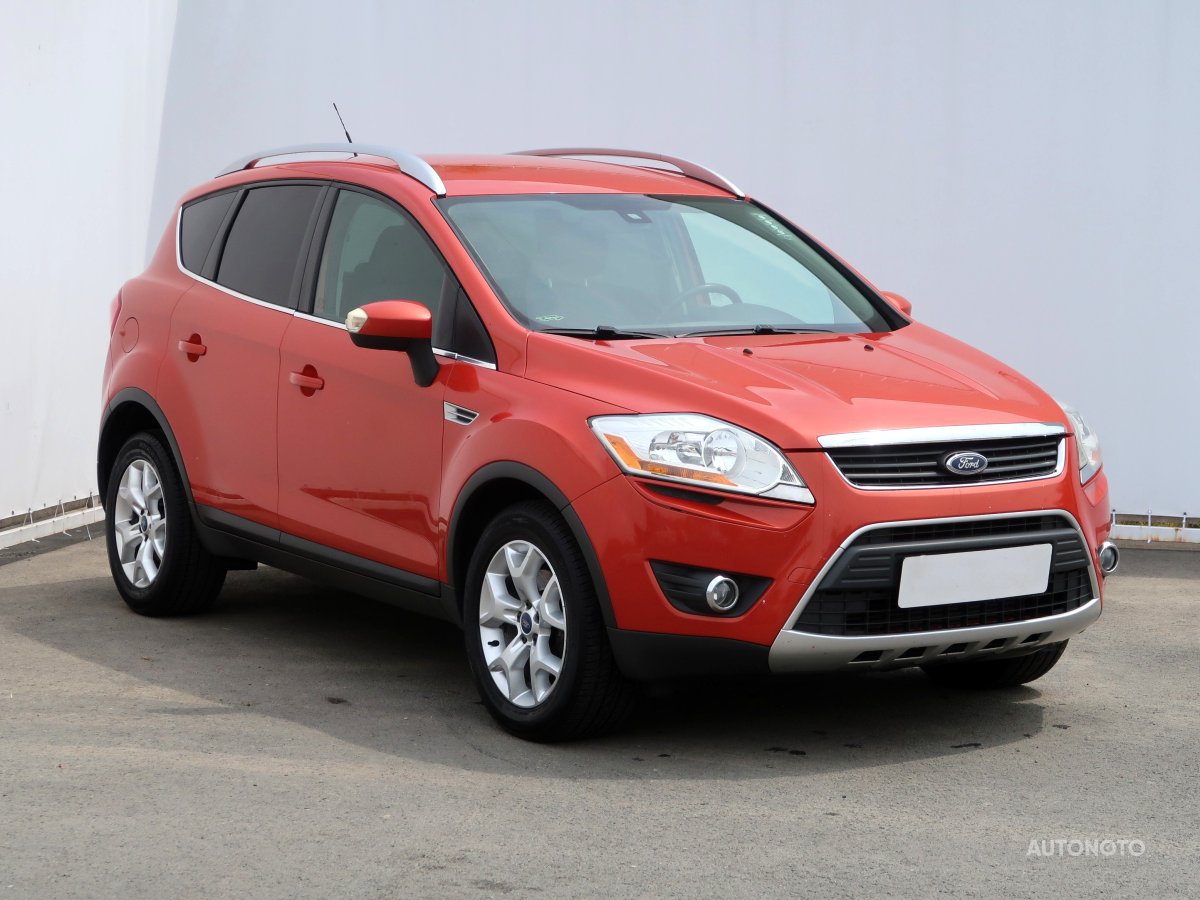 Ford Kuga, 2011 - celkový pohled