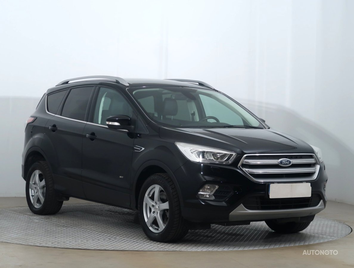 Ford Kuga, 2017 - celkový pohled