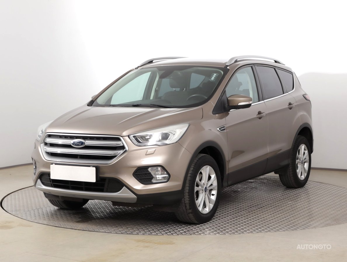 Ford Kuga, 2019 - pohled č. 3
