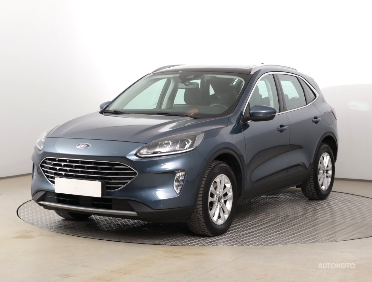 Ford Kuga, 2020 - pohled č. 3