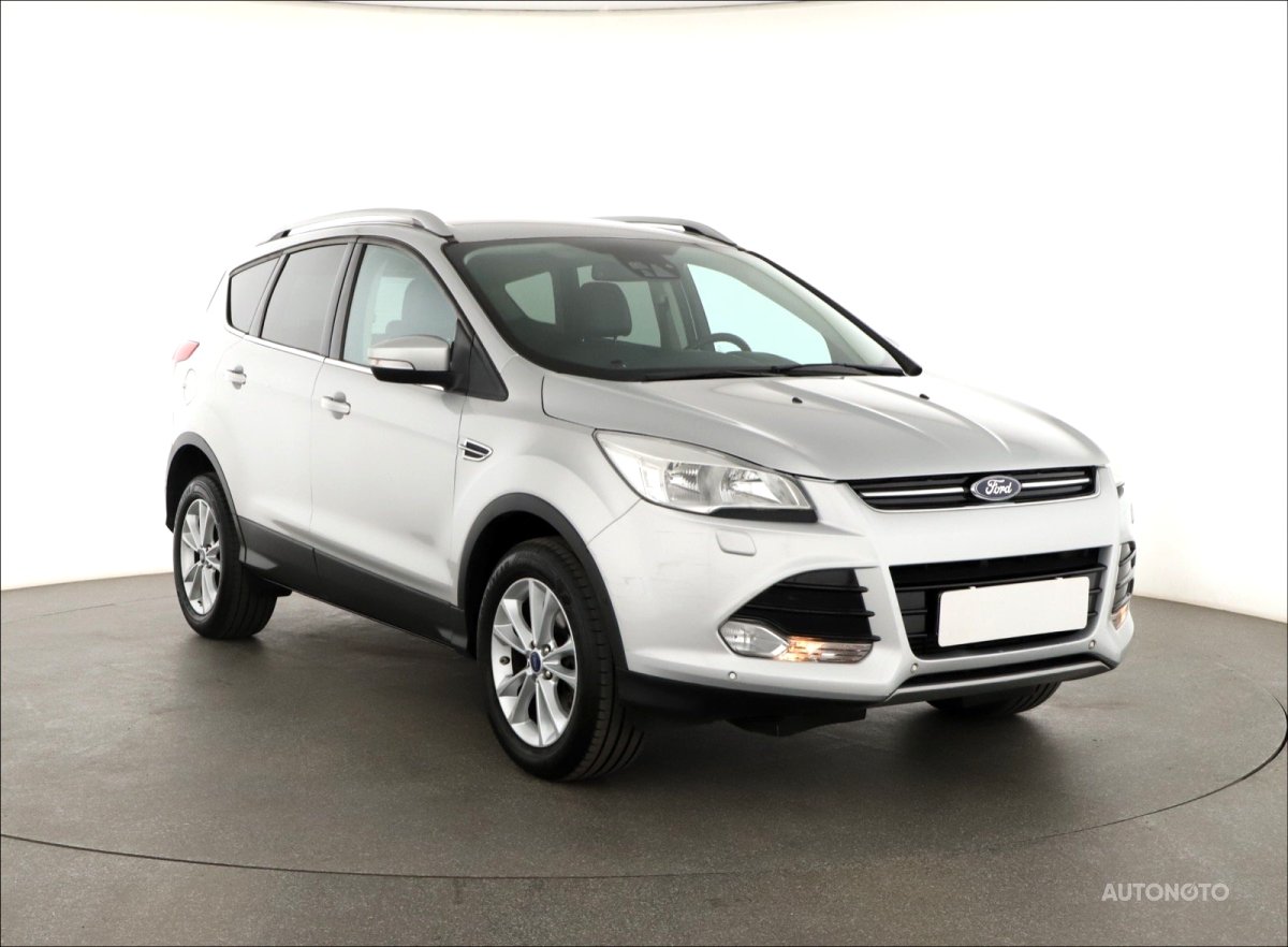 Ford Kuga, 2015 - celkový pohled