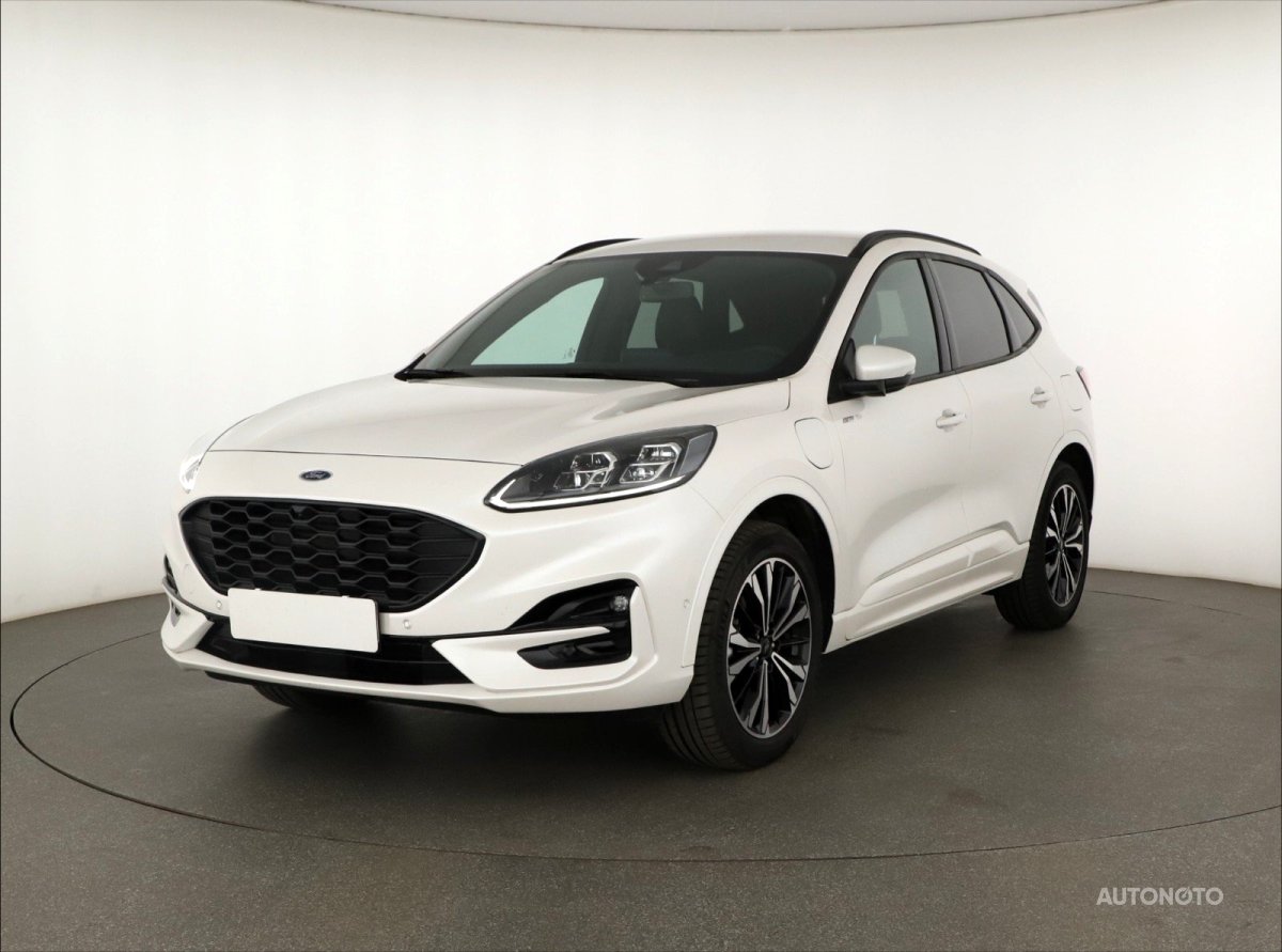Ford Kuga, 2022 - pohled č. 3