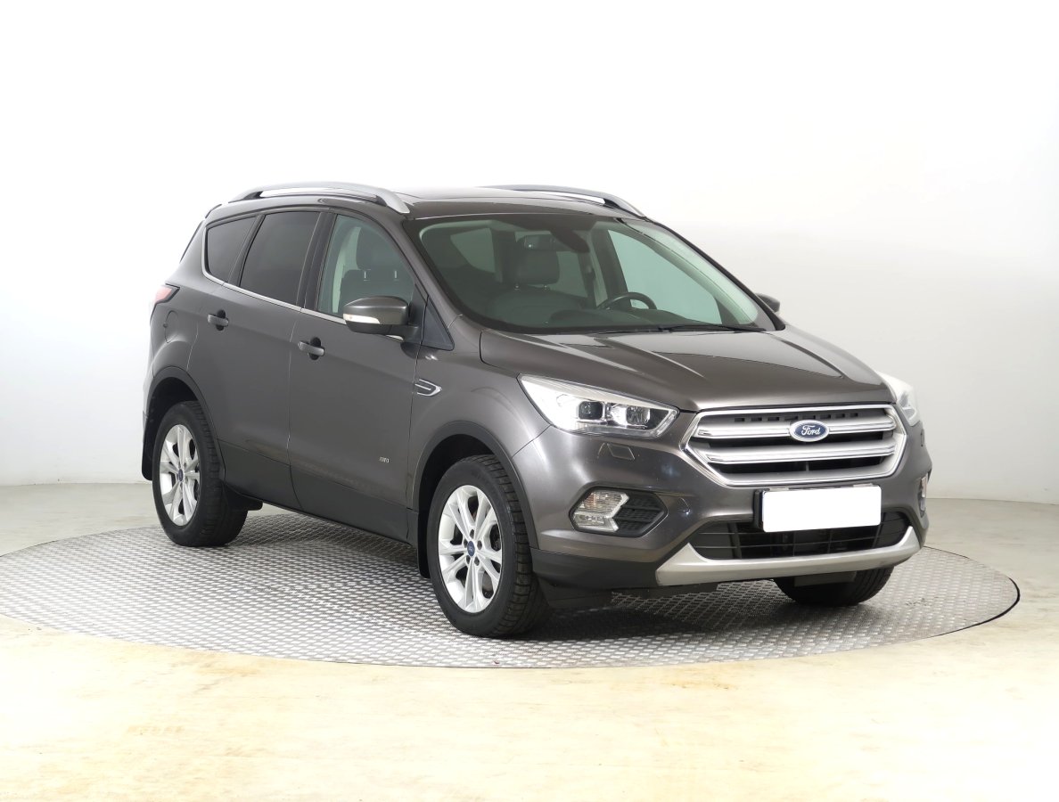 Ford Kuga, 2017 - celkový pohled