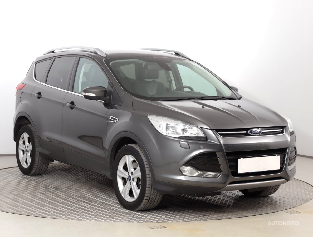Ford Kuga, 2014 - celkový pohled