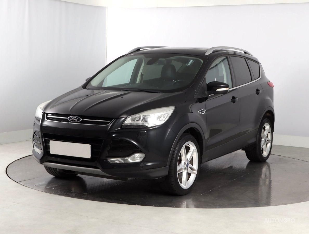 Ford Kuga, 2014 - pohled č. 3