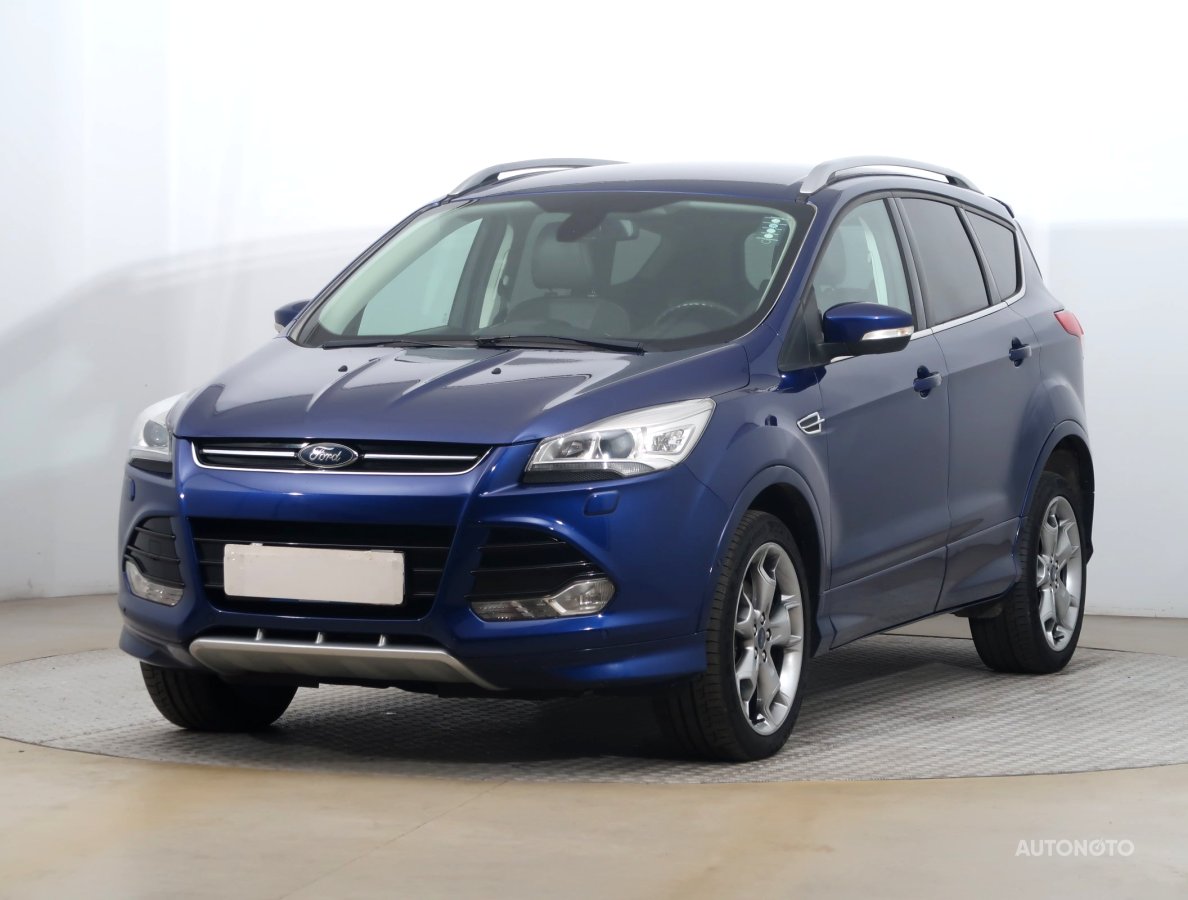 Ford Kuga, 2015 - pohled č. 3