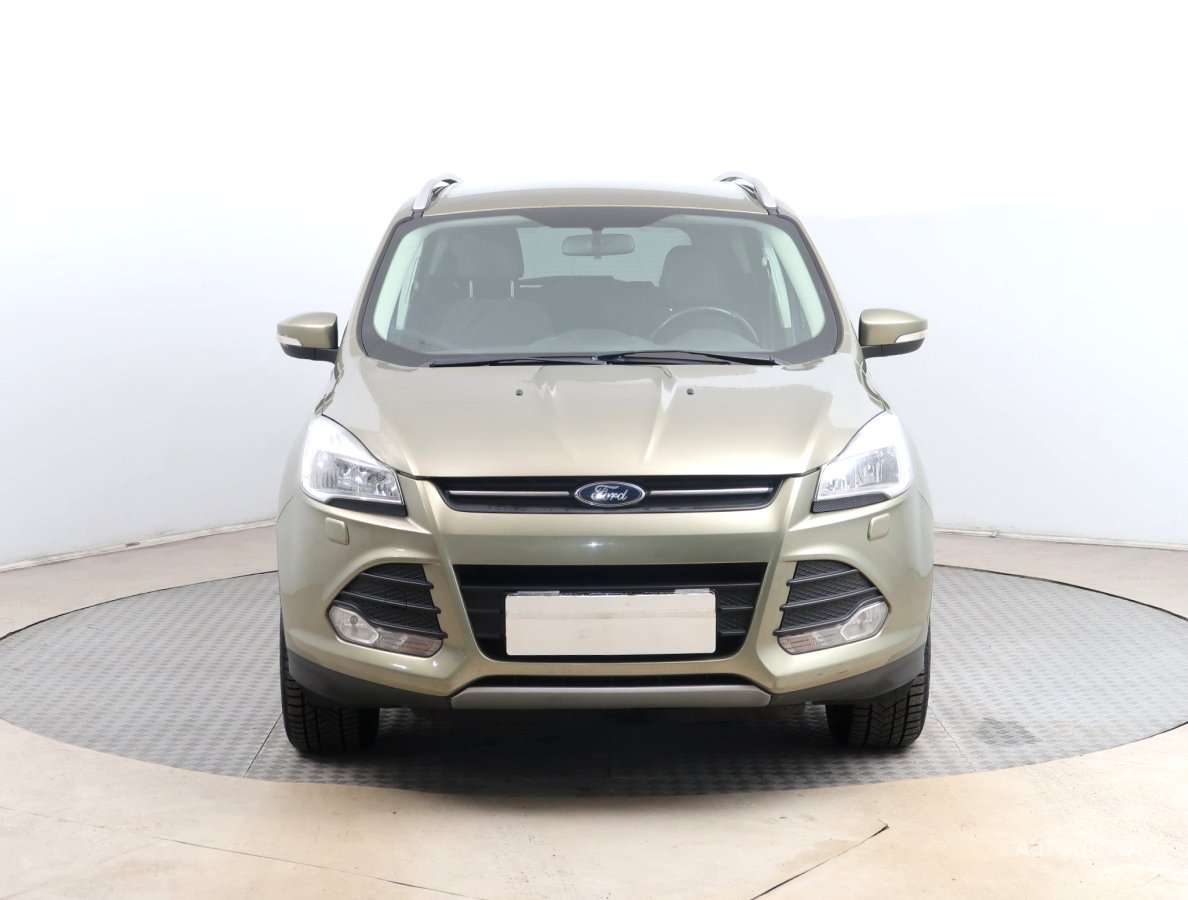 Ford Kuga, 2015 - pohled č. 2