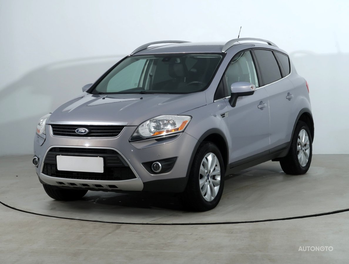 Ford Kuga, 2011 - pohled č. 3