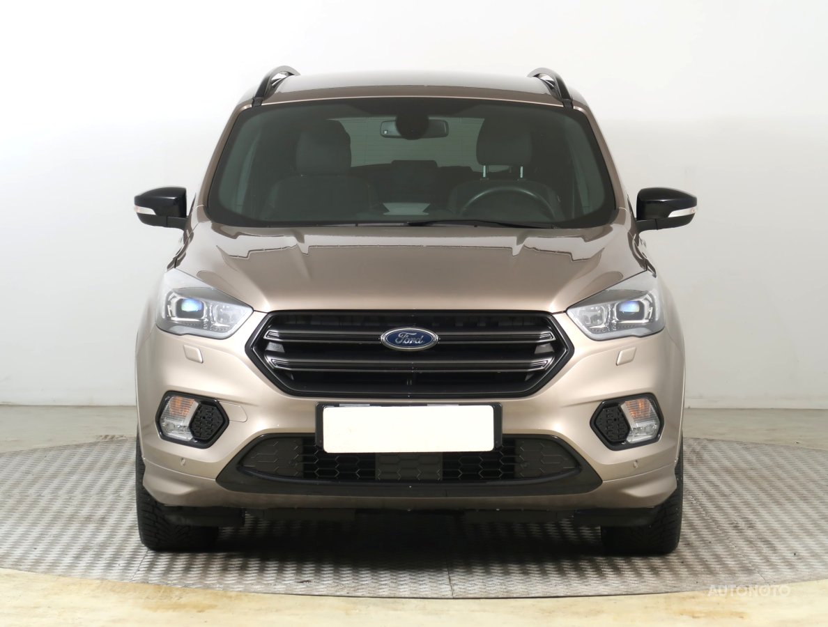 Ford Kuga, 2019 - pohled č. 2