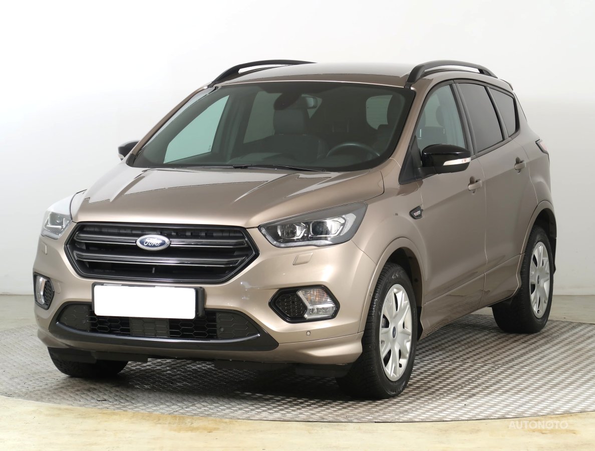 Ford Kuga, 2019 - pohled č. 3