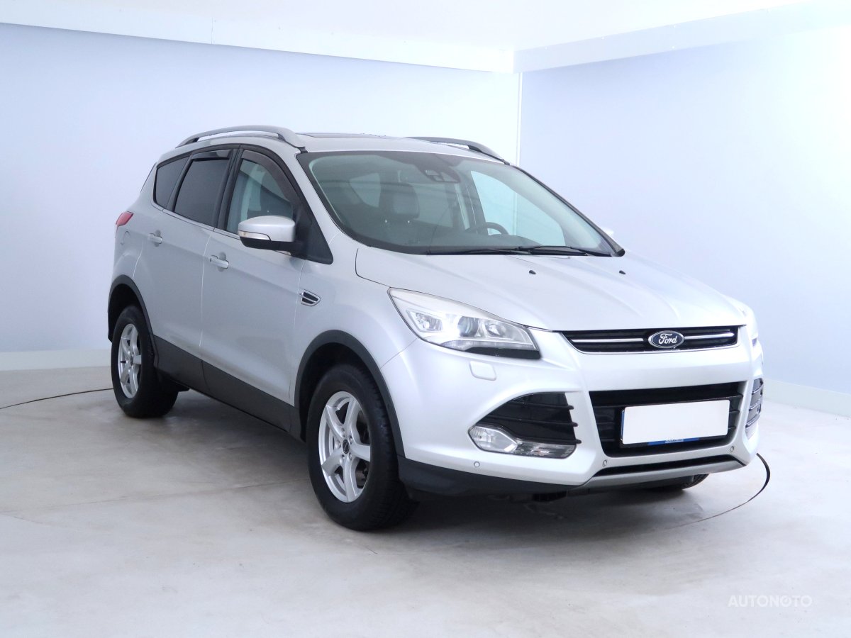 Ford Kuga, 2013 - celkový pohled