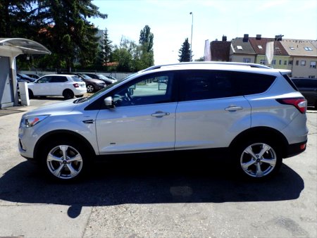 Ford Kuga, 2017 - pohled č. 3