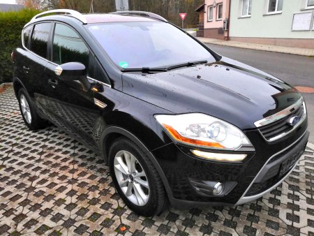 Ford Kuga, 2012 - pohled č. 2