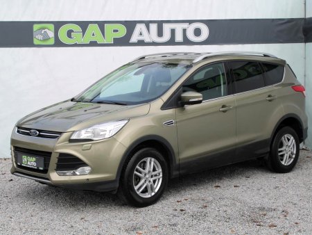 Ford Kuga, 2014 - pohled č. 3