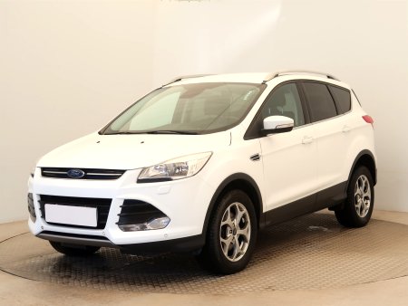 Ford Kuga, 2015 - pohled č. 3