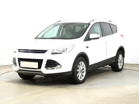 Ford Kuga, 2015 - pohled č. 3